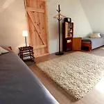 Metsara Nocleg ze śniadaniem 3*